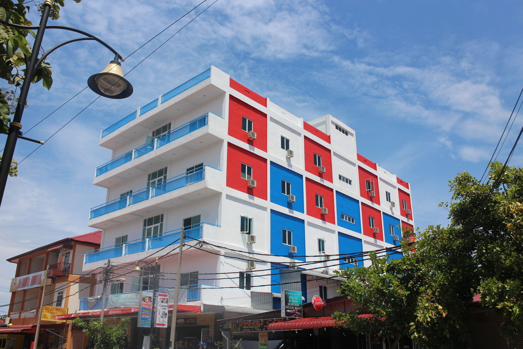 Royal Agate Beach Resort Pantai Cenang  Exterior photo